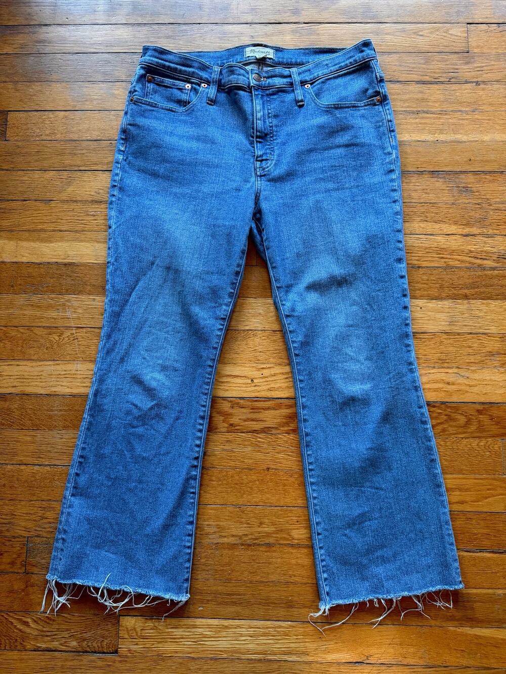 MADEWELL 'Mid-Rise Kick Out Jeans' w/Fringe Hem Women sz 31